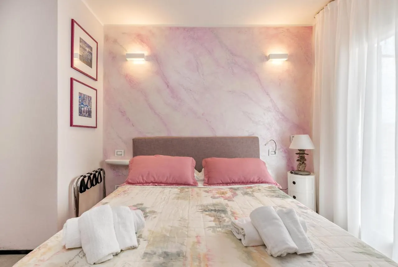 Hotel Casa Cato Vernazza 0*,